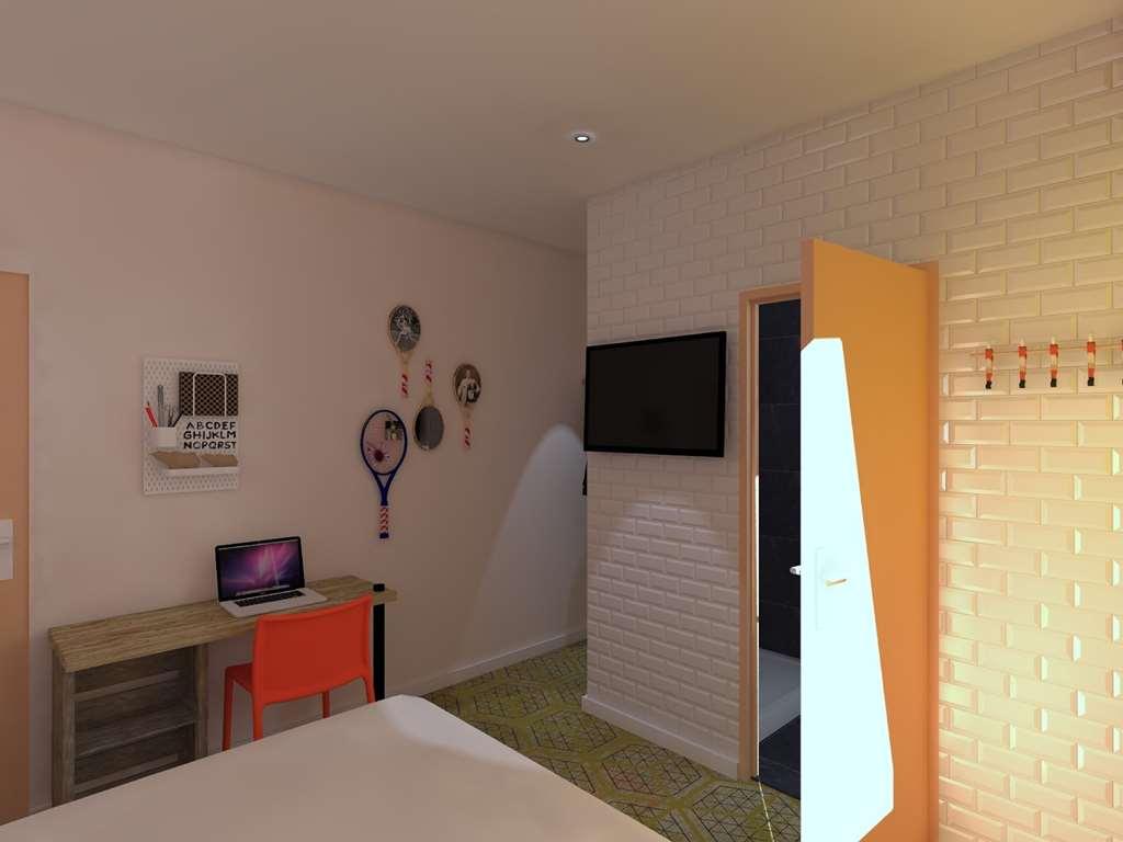 Greet Boulogne Billancourt Paris Hotel Room photo
